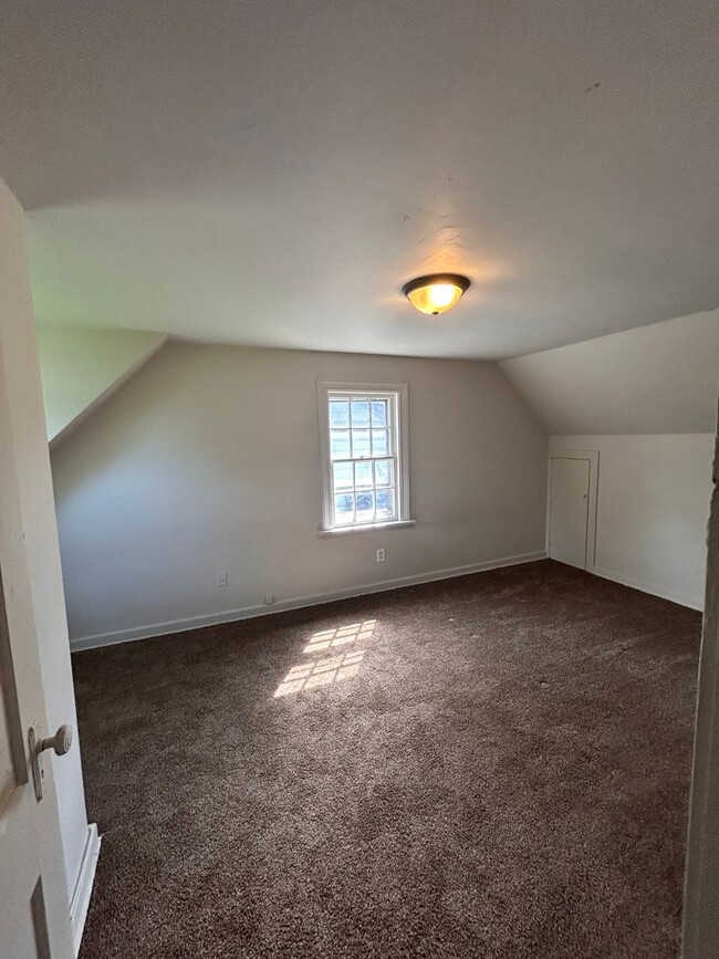 Photo - 1419 Baxter St