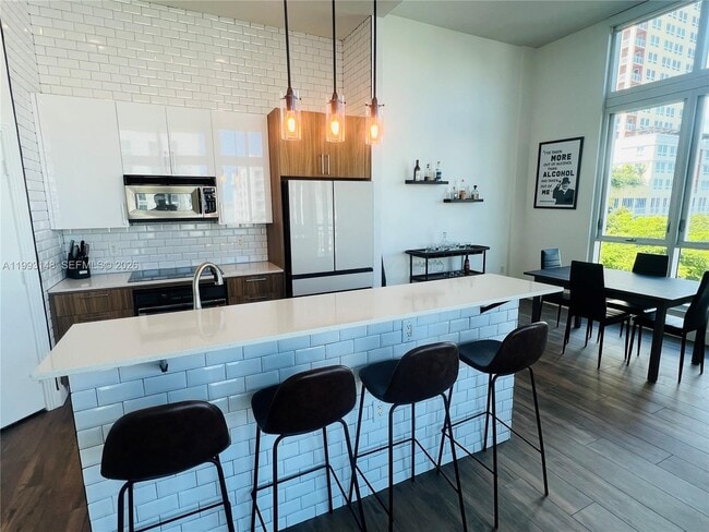 Photo - 9055 SW 73rd Ct Unidad 404