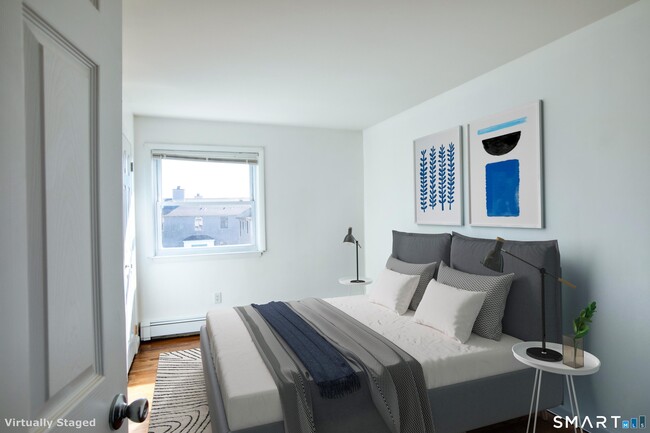 Photo - 25 Alexander St Unit B