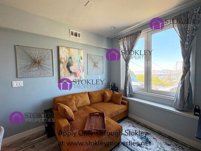 Photo - 1335 Francis St