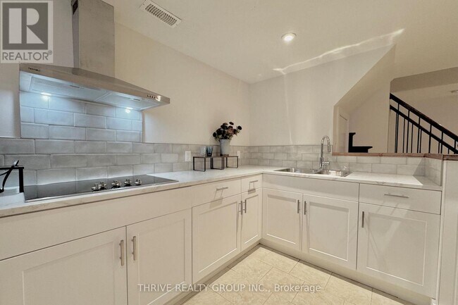 Photo - 632 Sherene Terrace