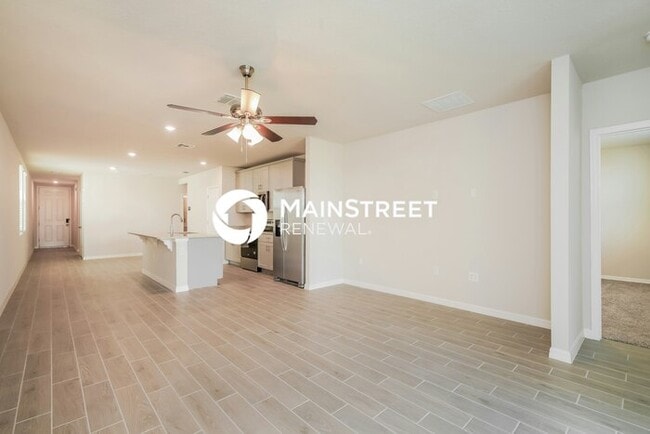 Photo - 3 Bedroom Pet-Friendly Home in St. Cloud, FL with Main Street Renewal
