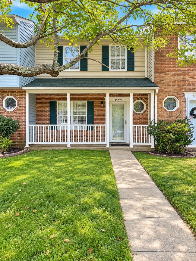 Photo - 45759 Church Dr