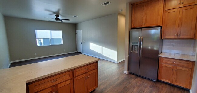 Photo - 432 Grand Ave