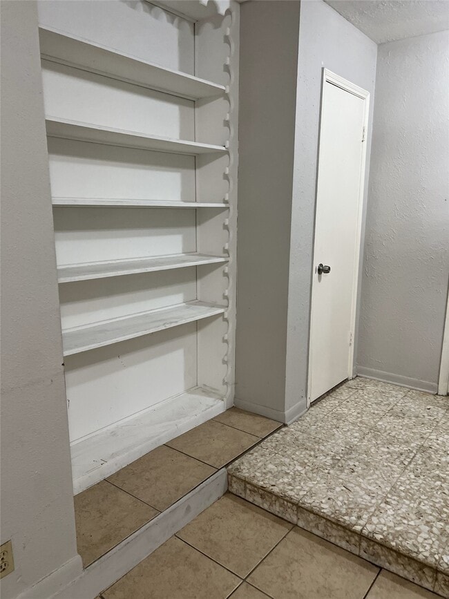 Building Photo - 12455 W Village Dr Unit A Rental