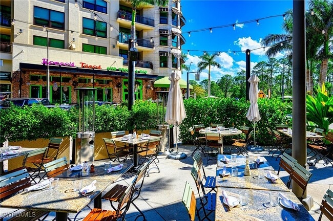 Building Photo - 900 L'Ambiance Cir