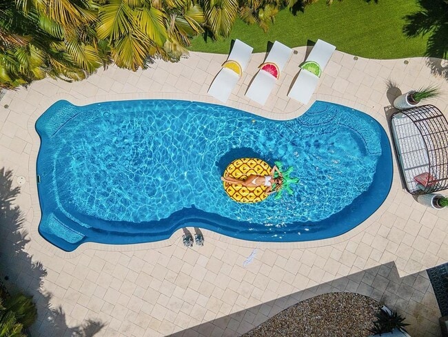 Photo - 2101 NE 15th St