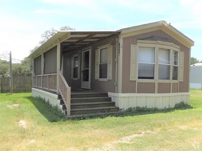 Building Photo - 108 S 7th St Rental