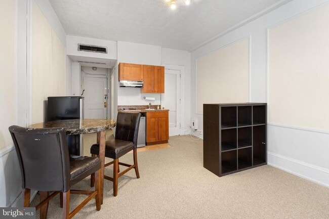 Photo - 1324 Locust St Unidad 802