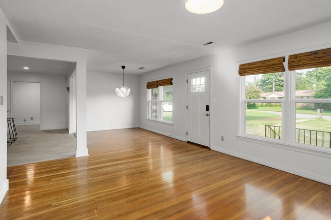 Photo - 314 Columbus Ave