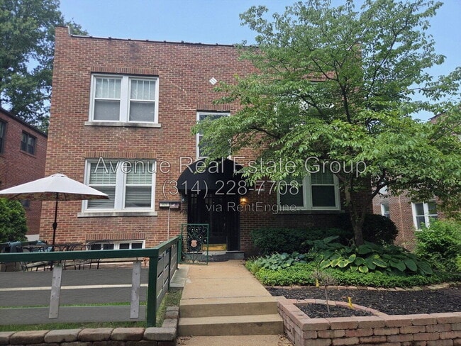 Building Photo - 905 Concordia Ln Unit 2s