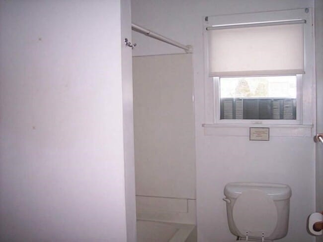 Photo - 177 Mount Hope Ave Unit 2