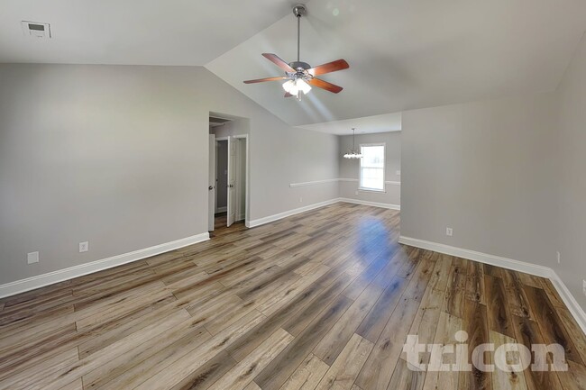 5229 Harmon Pl