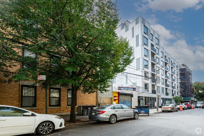 Photo - The Meridian