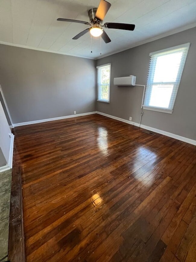 Photo - 2 Bedroom, 1 Bath Home