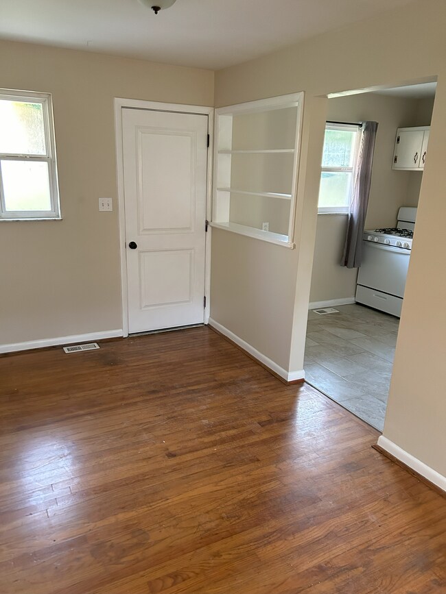Photo - 7206 Longfield Dr Apartments Unit 3