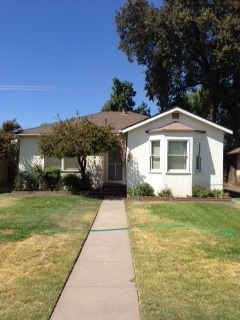 Photo - 748 E San Joaquin Ave