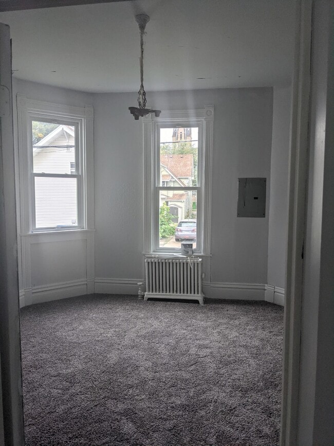 Photo - 320 E Hickory St Unit 1