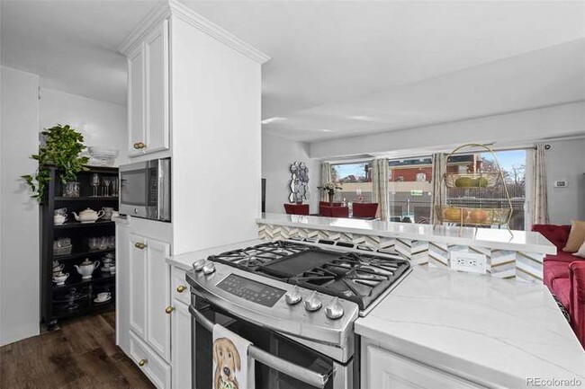 Photo - 800 N Washington St Unidad 202