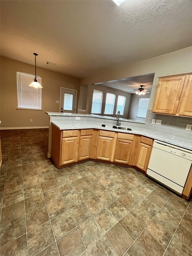 Photo - 7535 Park Bend Ln