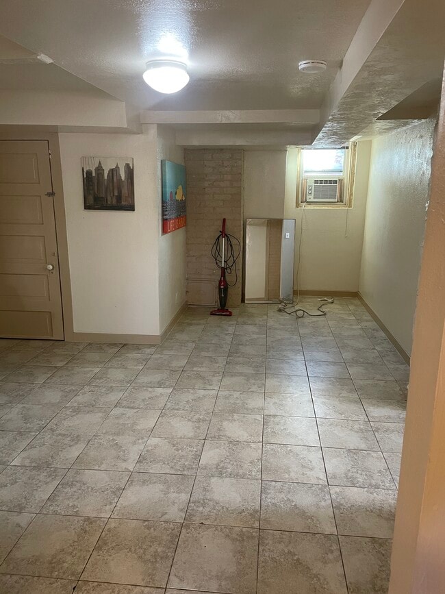 Photo - 604 S 1300 E