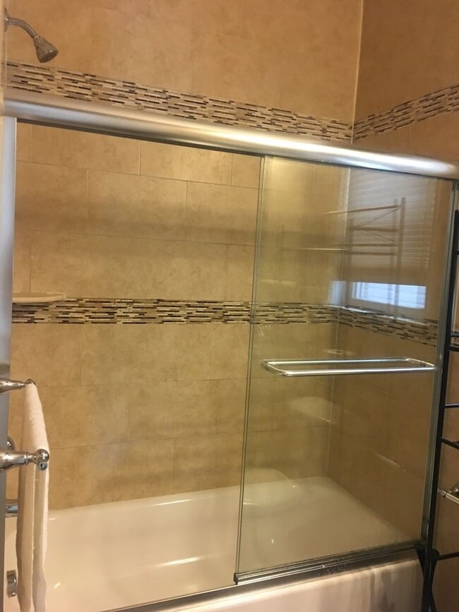 Photo - 97 Tichenor St Unit 1