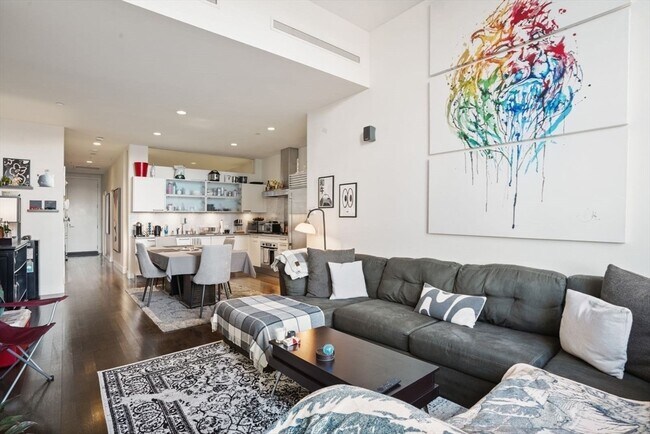 Photo - 360 Newbury St Unit 502##