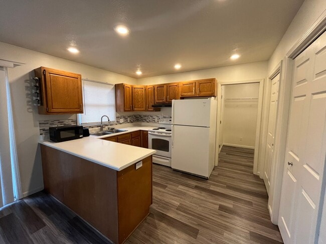 Photo - 6209-6211 Hipps Hollow Unit 6209 Hipps Hollow