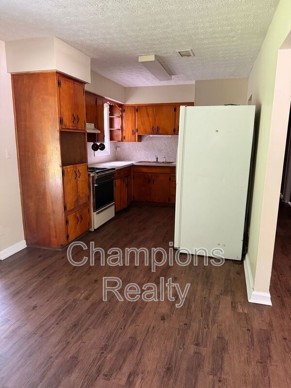 Photo - 2316 Wellborn Dr