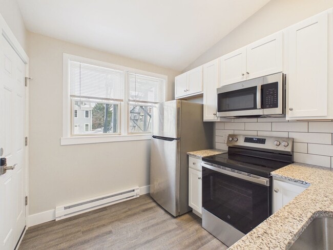 Photo - 916 Green St Unit 916 Green St  2