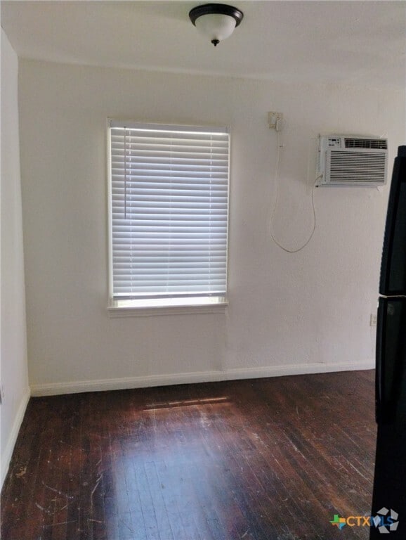 Building Photo - 915 Mimosa St Rental