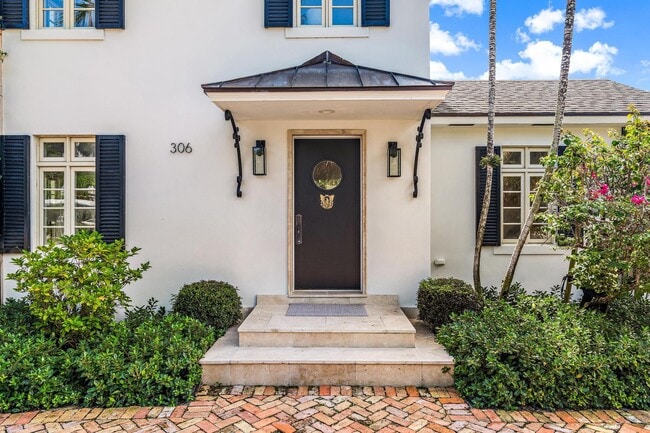 Photo - 306 Cordova Rd