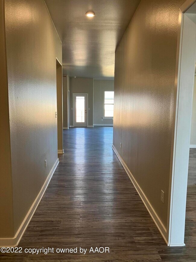 Photo - 7801 Bellamy Dr