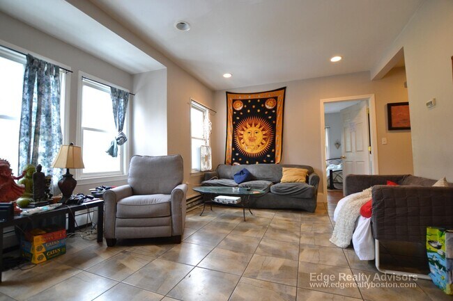 Photo - 32 Long Ave Unidad 1