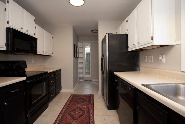 Photo - 36 Poplar Ct