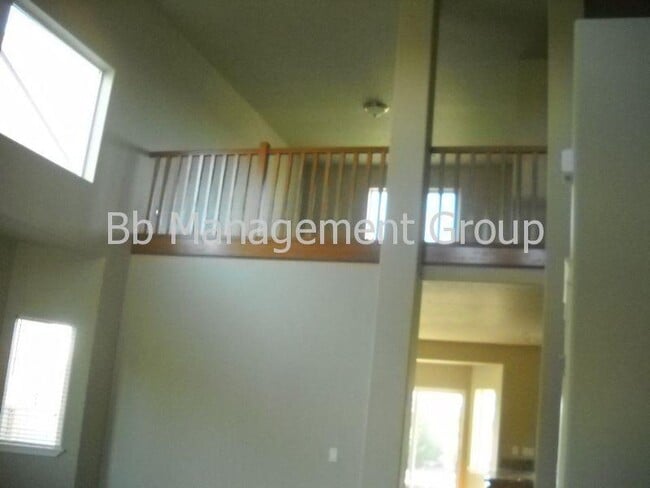 Photo - Like New! Spacious Light & Bright Home Clo...