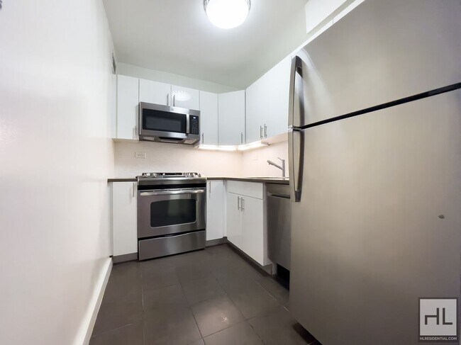 Photo - EAST 63 STREET Unidad 12K