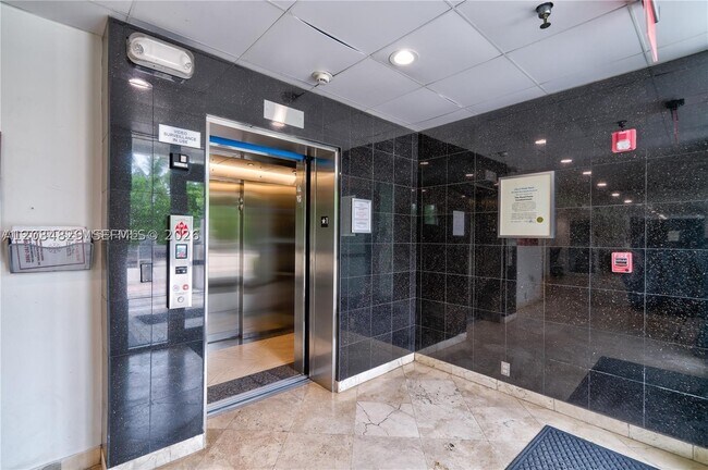 Photo - 7800 Collins Ave Unit 508