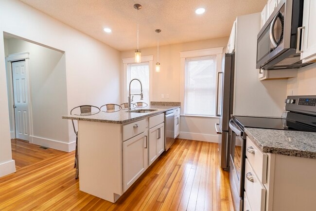 Photo - 22 Dearborn St Unit 2
