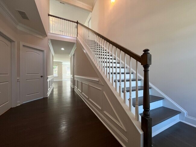 Photo - 17027 Challory Gln Wy