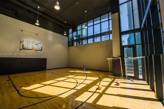 Photo - 1010 Brickell Ave Unidad 4607