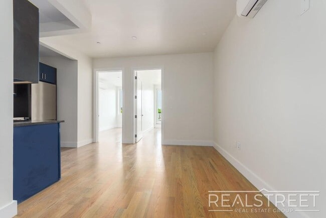 Photo - 1734 Nostrand Ave Unidad 2A