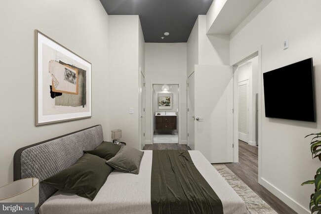 Photo - 525 N 41st St Apartment Unit 303