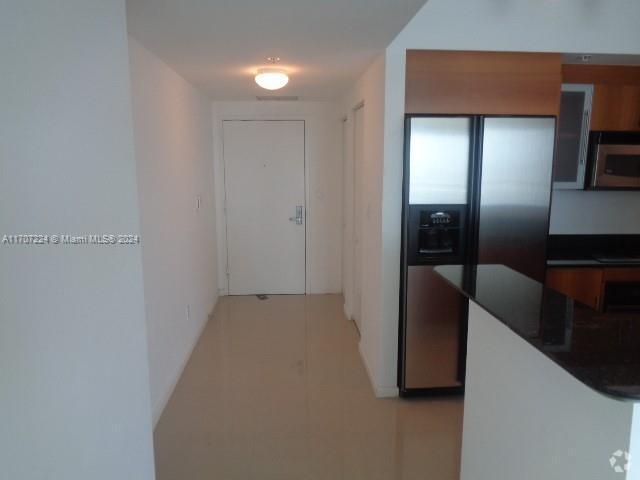 Building Photo - 325 S Biscayne Blvd Unit 2417 Rental