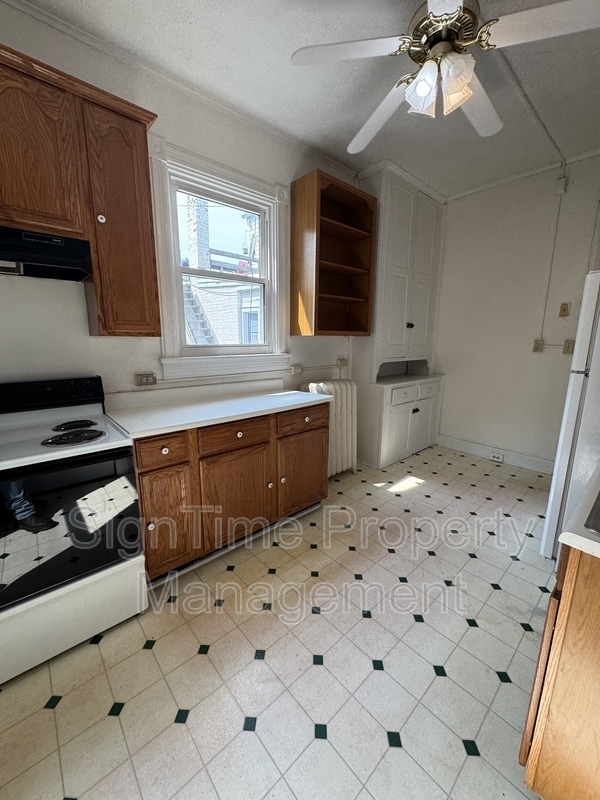 Photo - 117-121 East Antietam Street - 121 2nd Fl A