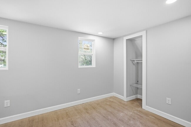 Photo - 4917 Moreland Heights Ln