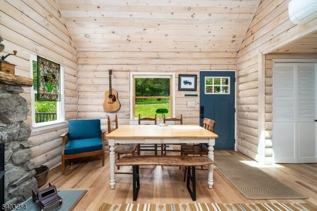 Photo - 30 Onteora Rd