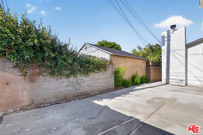 Photo - 1809 N Avon St