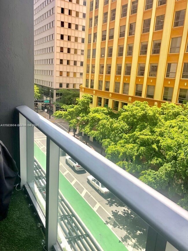 Photo - 151 SE 1st St Unit 409