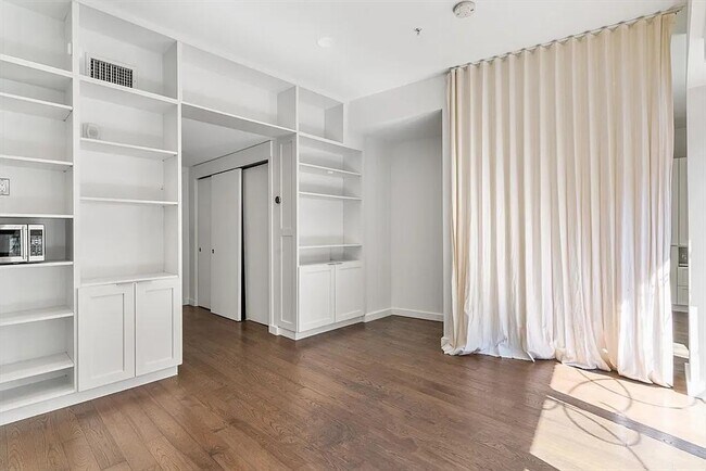 Photo - 126 Salem St